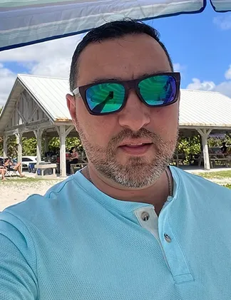 Juan Y.